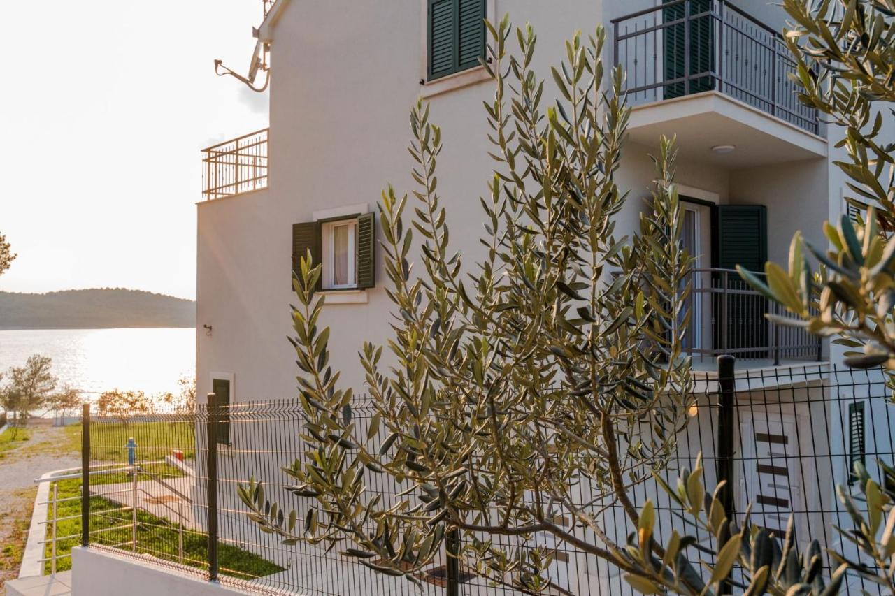Bijaka Villas&Apartments Milna  Extérieur photo